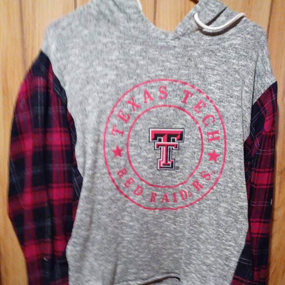 upcycled repurposed Custom College Texas Tech oversized L Flannel and tshirt - Picture 1 of 1